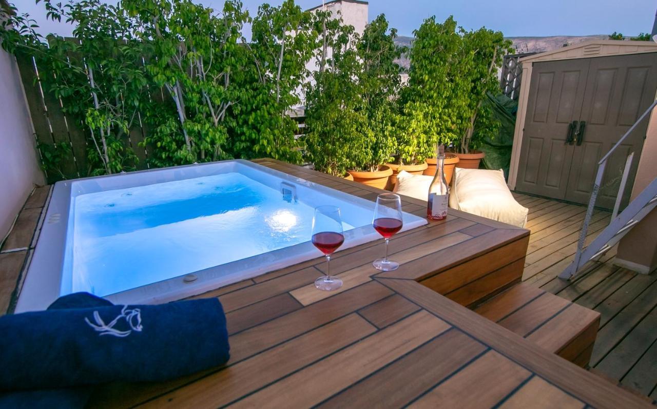 Beautiful Penthouse In Athens With Outside Jacuzzi Apartment Exterior foto